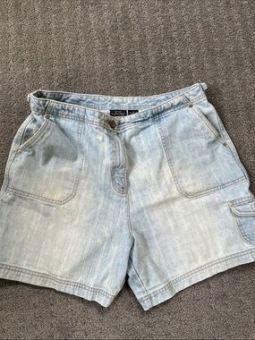 Sonoma Light acid Wash Denim Utility/ short Shorts - Pale Blue soft worn Vintage